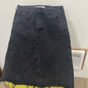 The Main Street Exchange  black Jean skirt , size 8